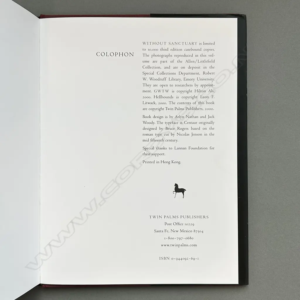 WITHOUT SANCTUARY: LYNCHING PHOTOGRAPHY IN AMERICA Image 1++